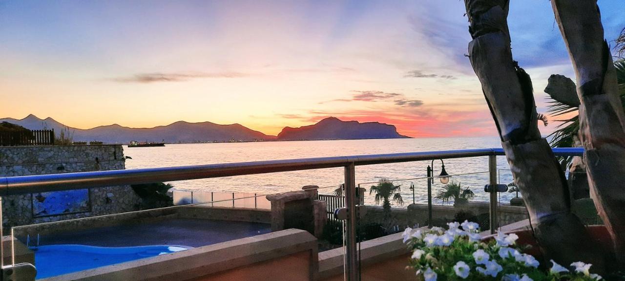 Hotel La Martinica Ficarazzi エクステリア 写真