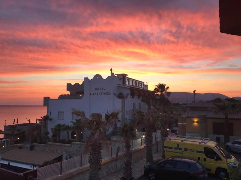 Hotel La Martinica Ficarazzi エクステリア 写真