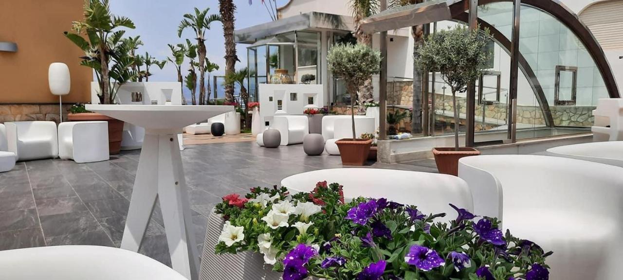 Hotel La Martinica Ficarazzi エクステリア 写真
