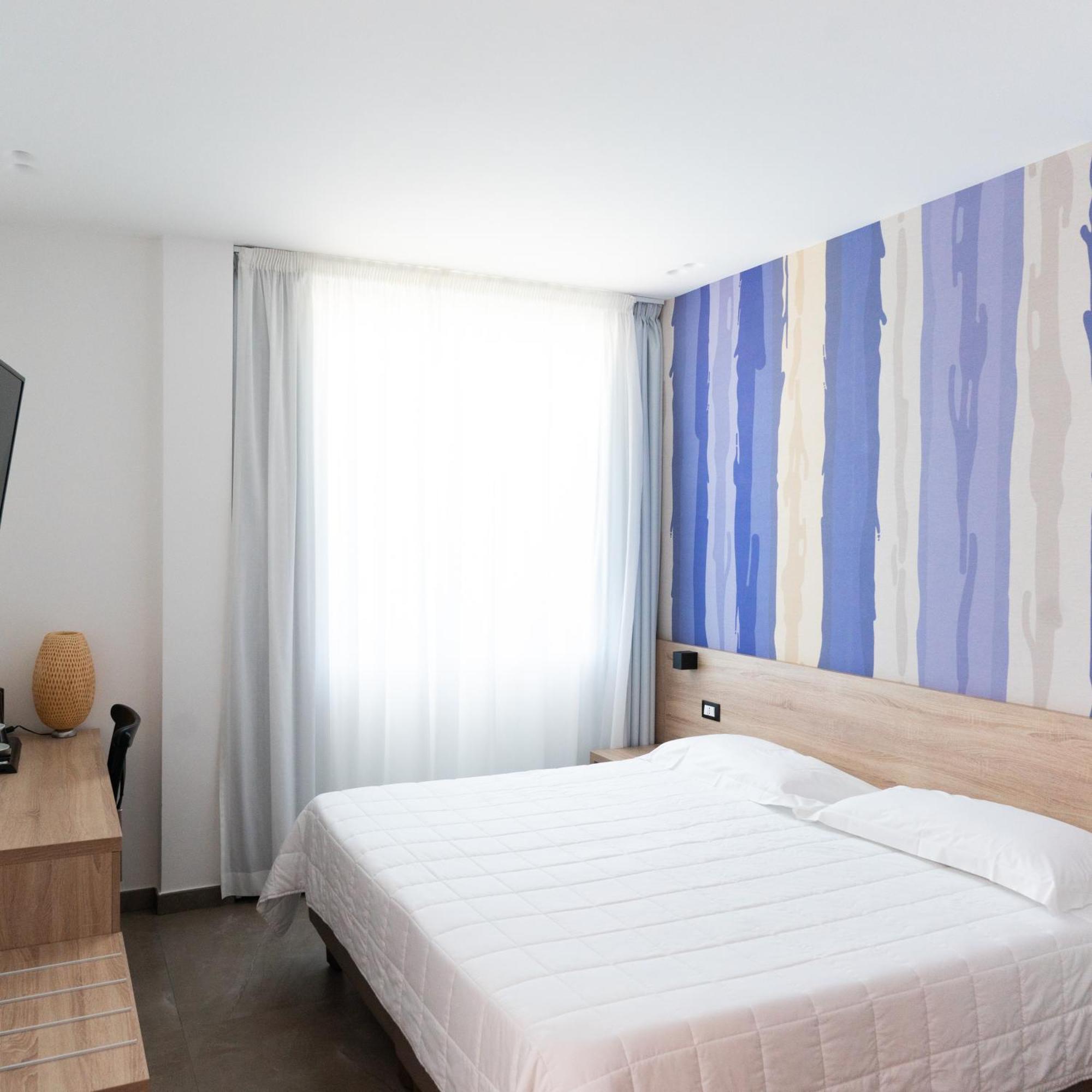 Hotel La Martinica Ficarazzi エクステリア 写真